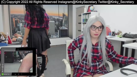 kinky_offfice  02-11-2022